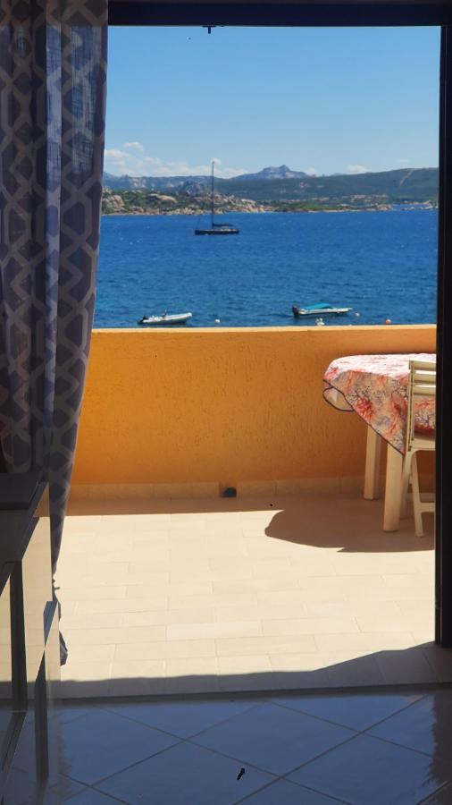 Appartamento Oltremare Vista Mare Ла-Маддалена Экстерьер фото